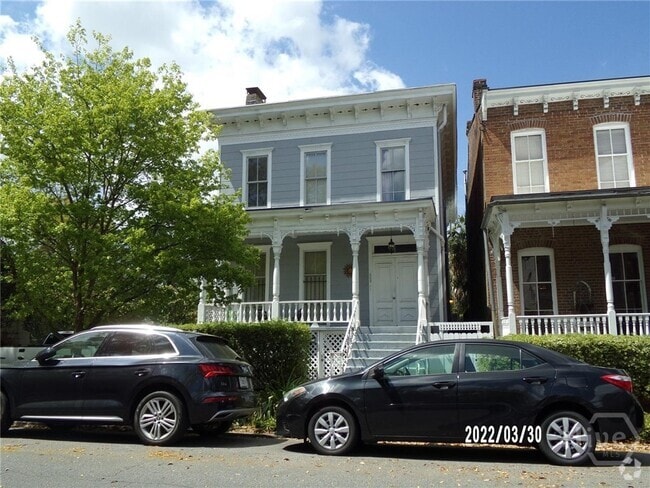Building Photo - 609 Barnard St Rental