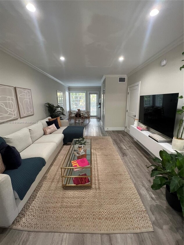 Photo - 15 Madeira Avenue Apt #3, Coral Gables, FL 33134 - 2 BR 1.5 BA Townhouse