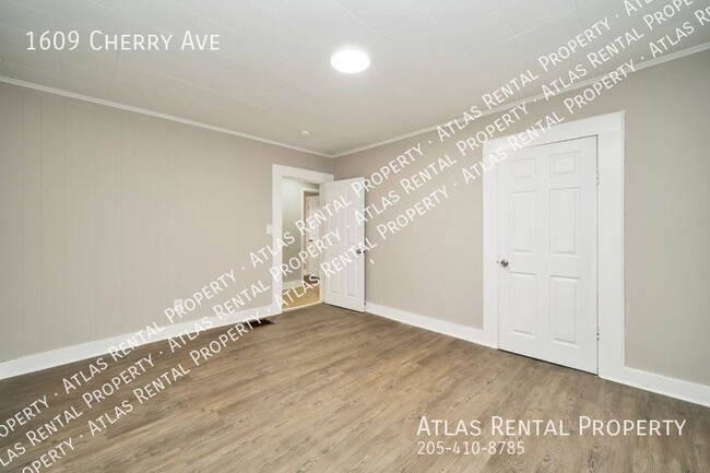 Photo - 1609 Cherry Ave House