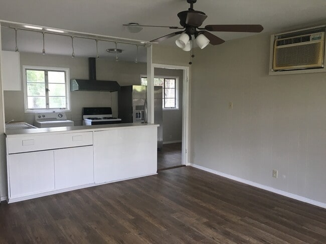 Photo - ***BUNGALOW IN THE HEART OF 78704***