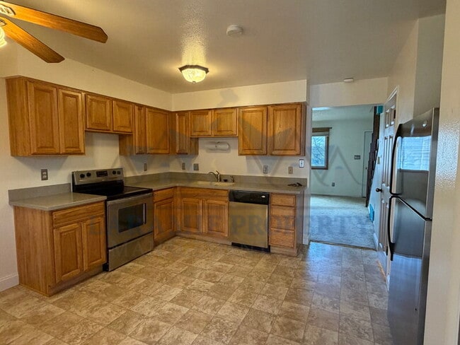 Photo - 1266 N 19th St