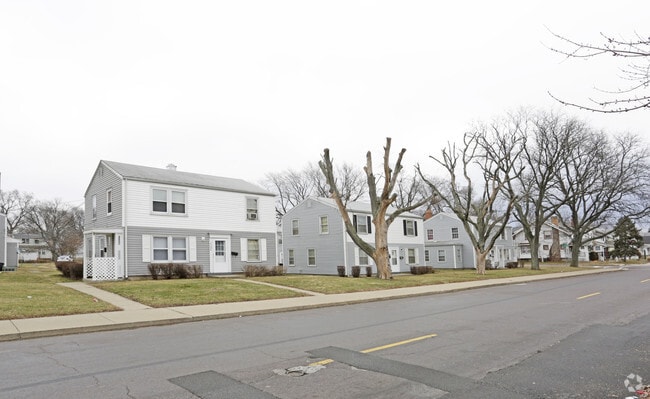 Photo - Glen Oak Manor