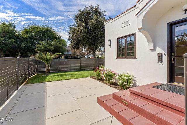 Photo - 520 S Los Robles Ave