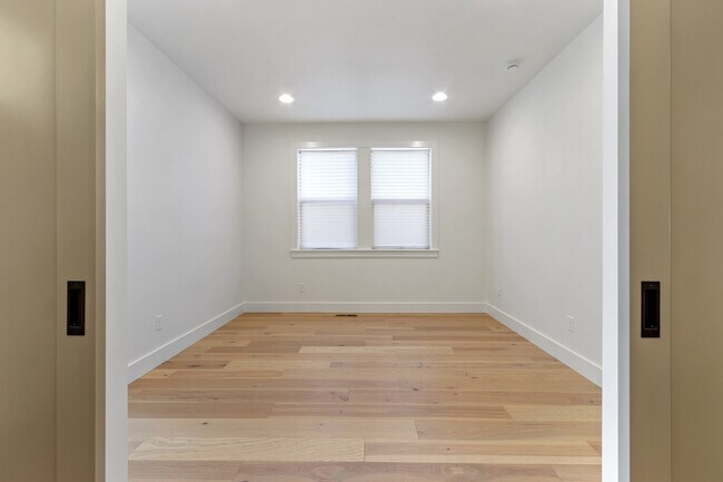 Photo - 4646 S Selatir Way