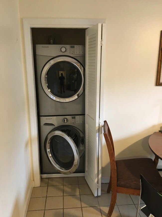 Photo - 76 Dunboy St