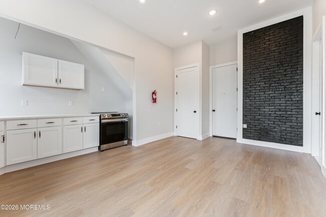 Photo - 64 W Main St Unit D