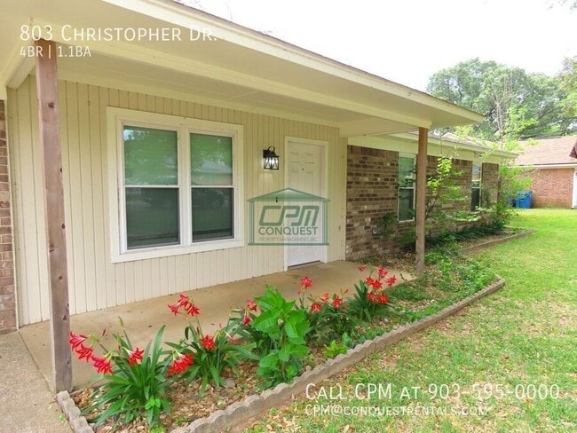 Photo - 803 Christopher St