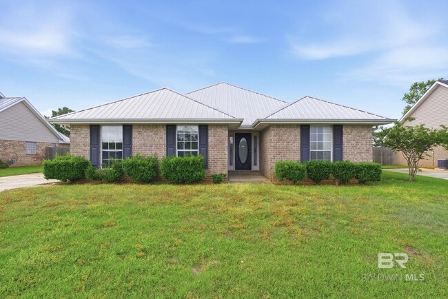 Building Photo - 9841 Watkins Dr