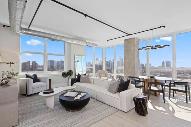 Photo - Hudson House