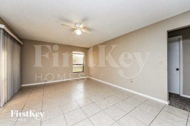 Photo - 610 Fresno Ct