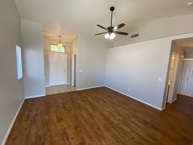 Photo - 30351 Maple Chase Dr