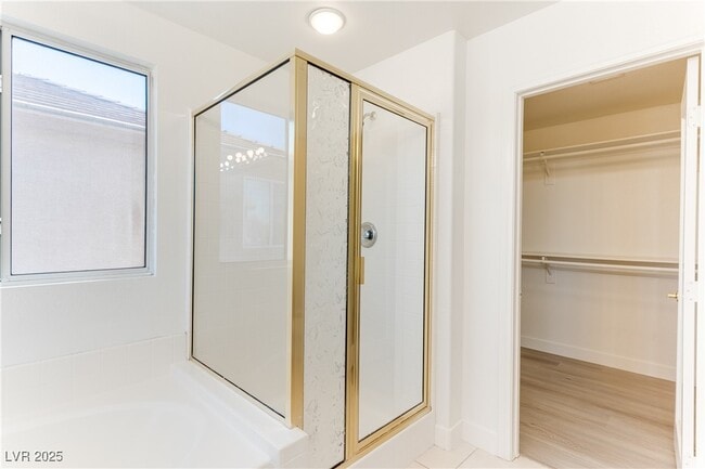 Photo - 523 Moses Lake Ct