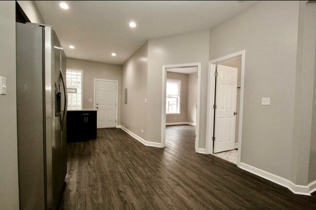 Photo - 1406 E 69th Pl Unit 2