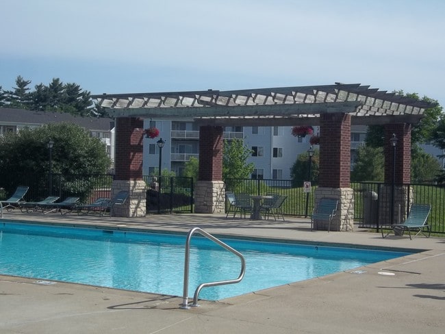 Pool - Sanctuary Place