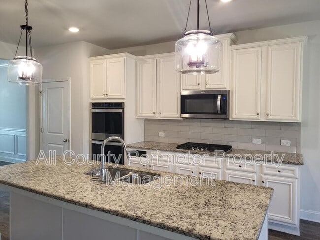 Photo - 3328 Fall Branch Ln