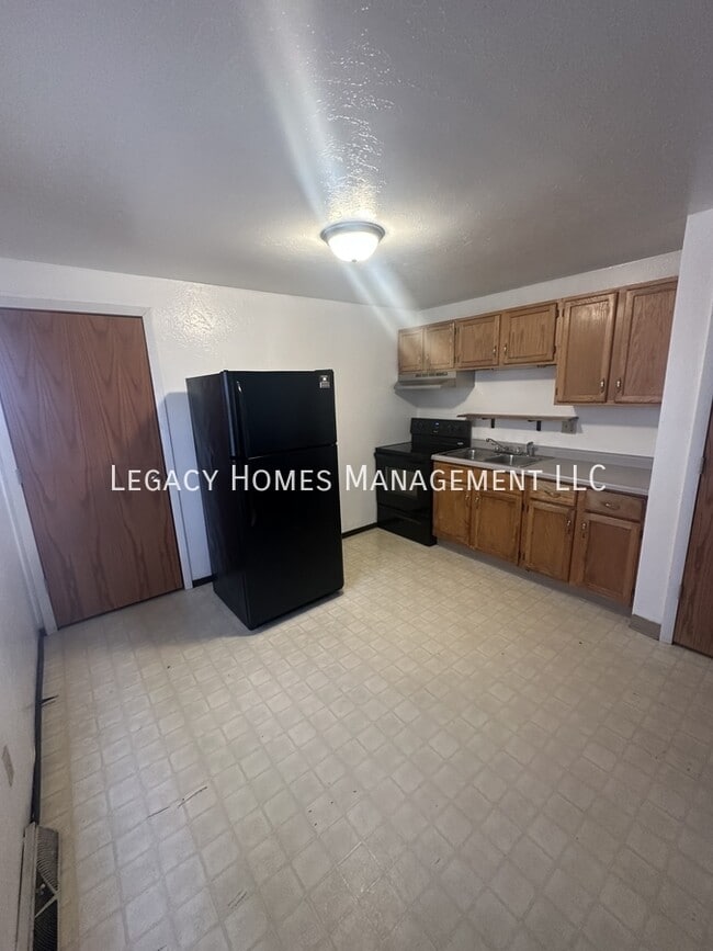 1583-1585 Charles St-1585 - 1583-1585 Charles St-1585 Apartment Unit 1585