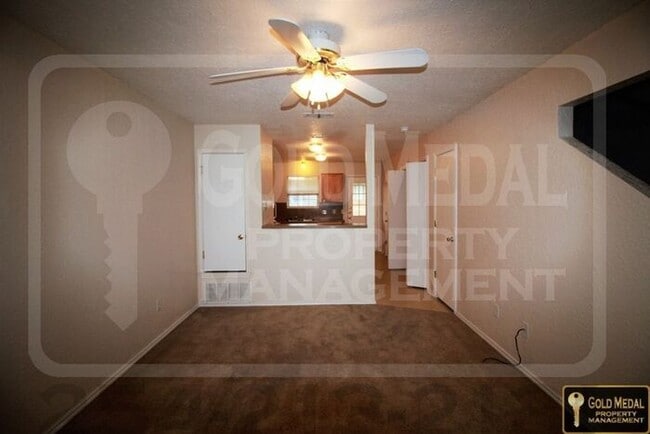 Photo - 4500 Sylvia Dr