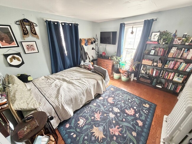 Photo - 1 Bedroom in Burlington VT Available 7/1! Unidad 3