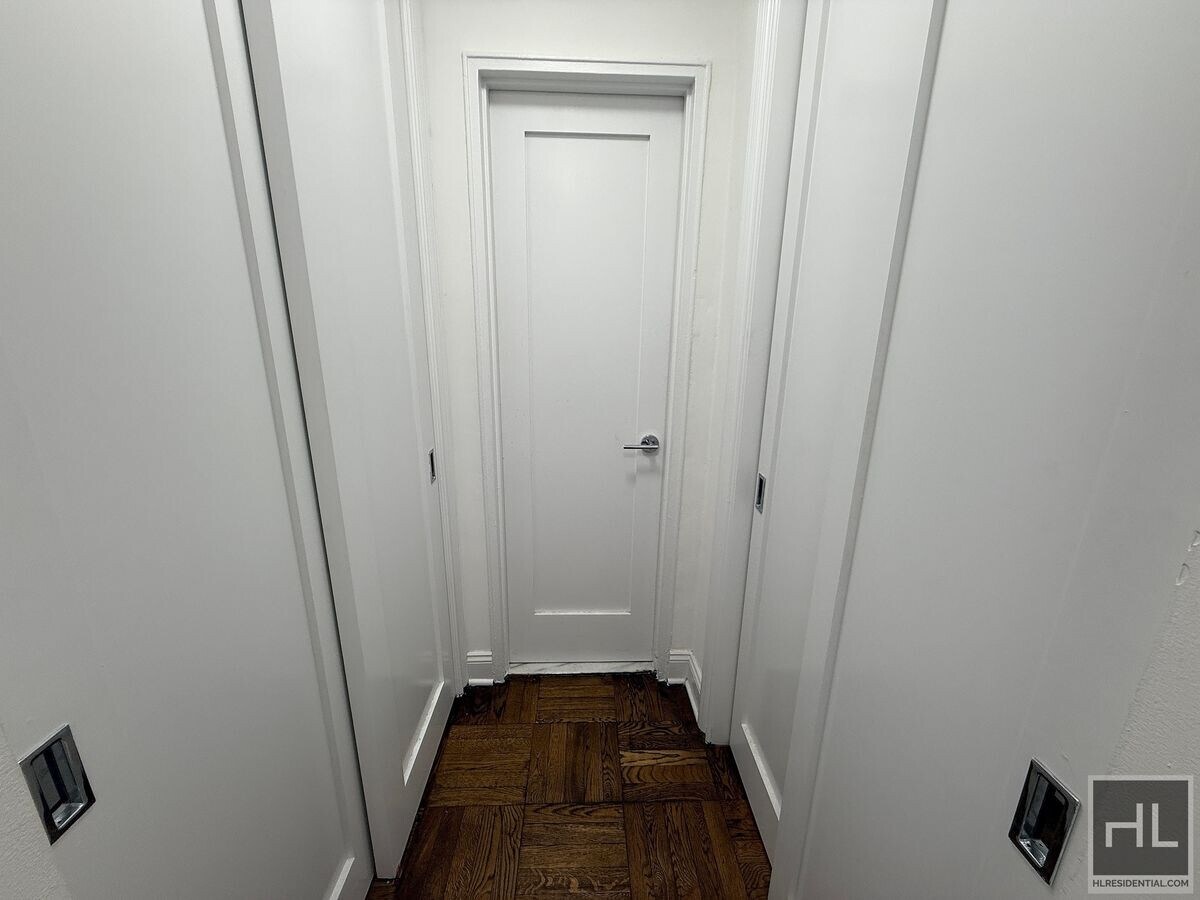 Photo - EAST 35 STREET Unit 6H