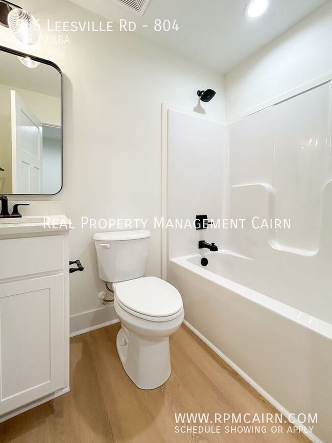 Photo - 556 Leesville Rd