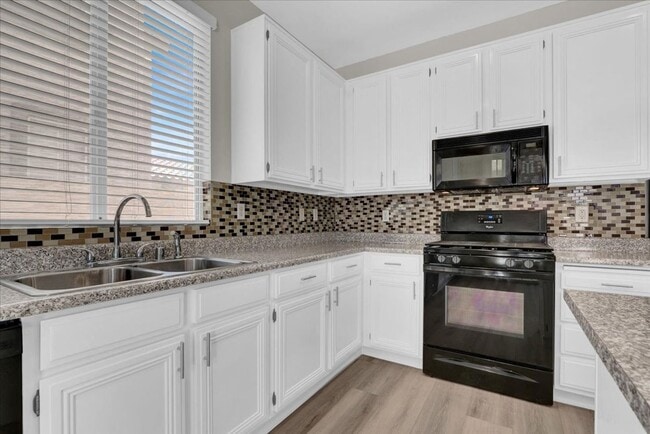 Photo - Summerlin Las Vegas Pool home 5 bedrooms