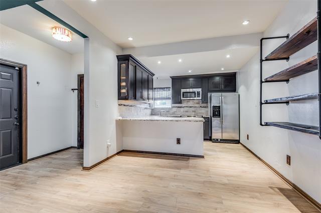 Photo - 2749 Buna Dr