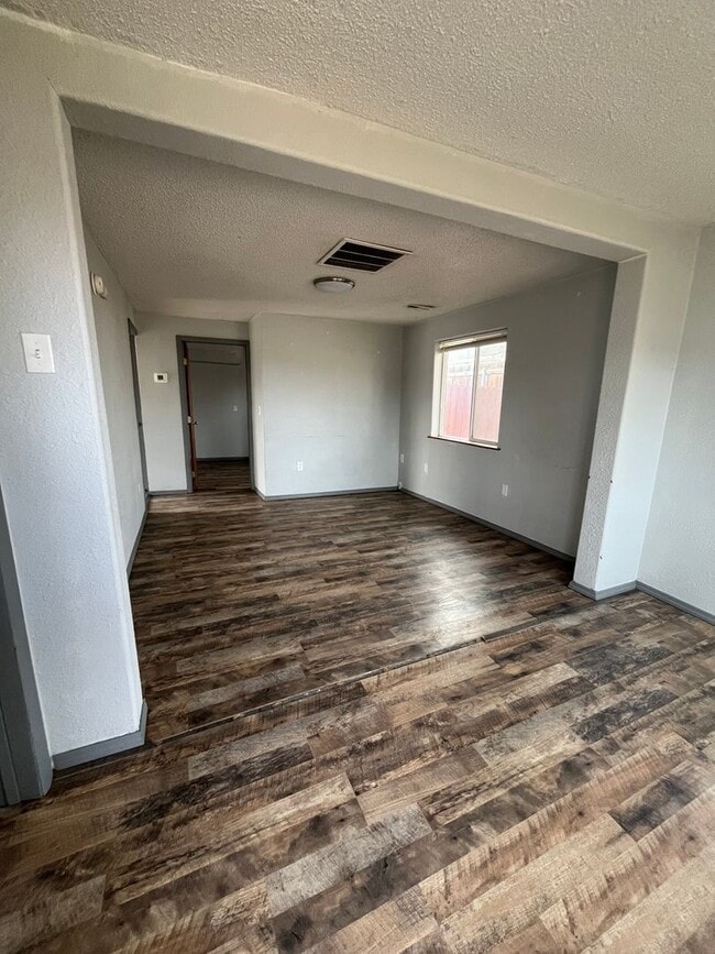 Photo - 2 bed 1 bath house with garage