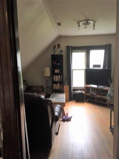 Photo - 1116 W Wellington Ave Unit 3