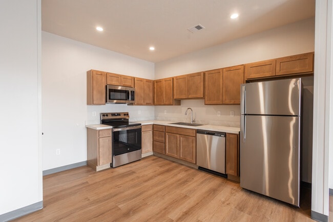 Photo - 611 Carey Ave N