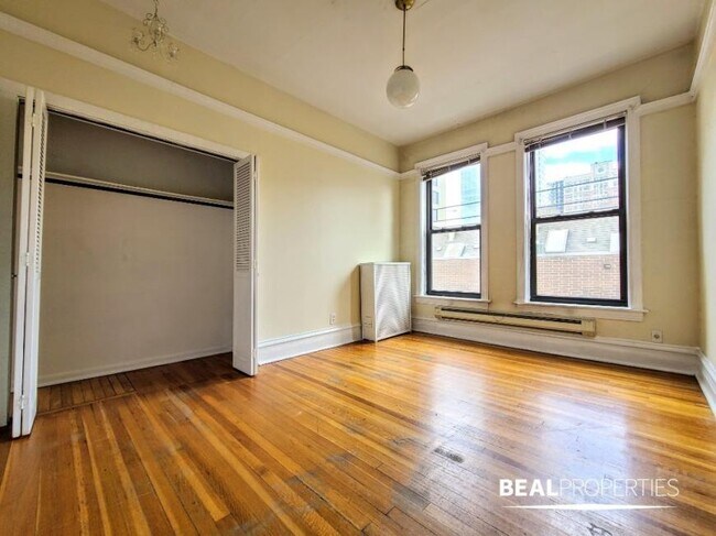 Photo - 2 bedroom in CHICAGO IL 60610 Unit A3