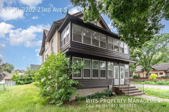 Building Photo - 3200-3202 23rd Ave S-3202 Unit 3202