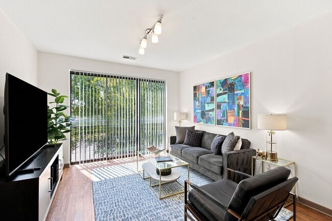 2700 Capitol Park