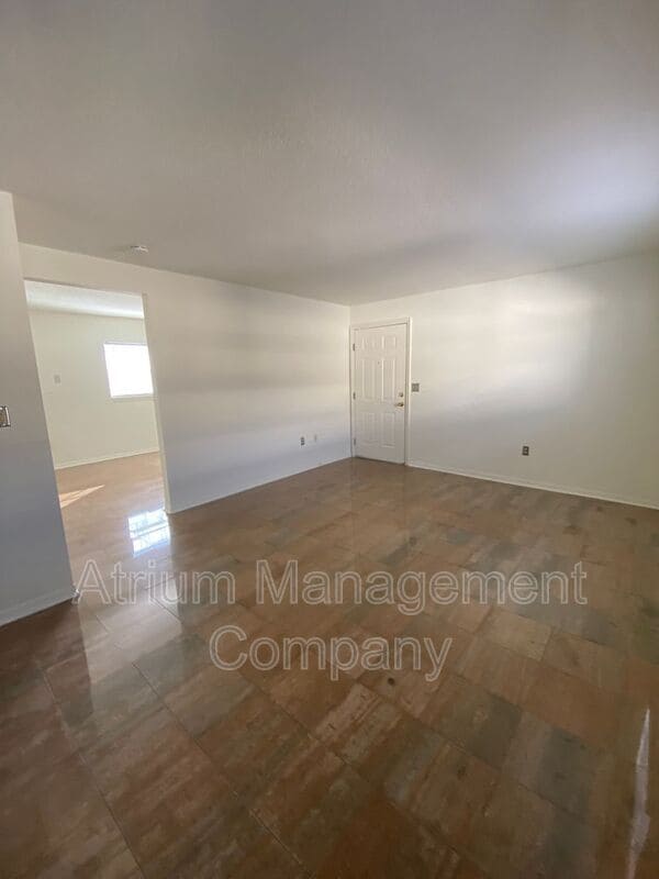 Photo - 2505 E Central Blvd