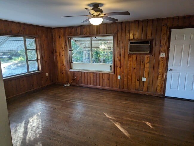 Photo - 6700 SE 110th St
