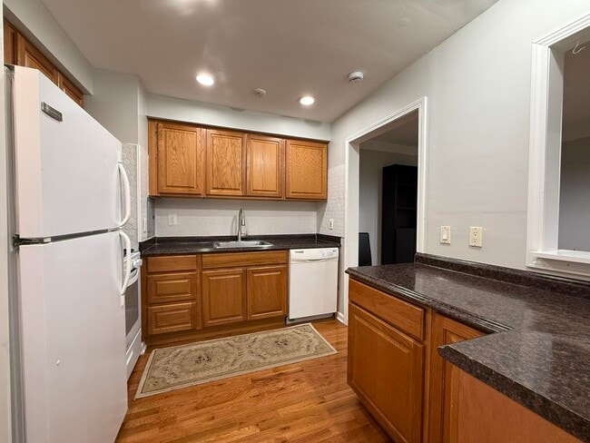 Photo - 1253 Island Dr Unit 102