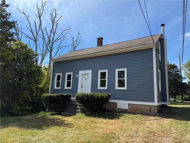 Building Photo - 27 Carolina Main St