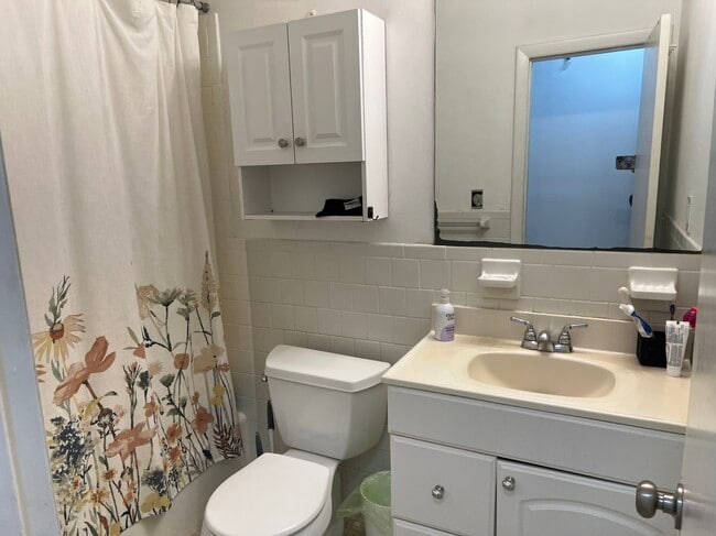 Photo - 235 Washington St Unit 4