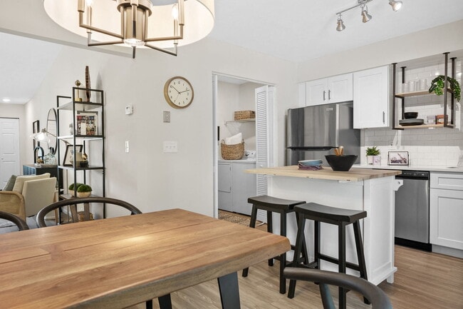 Photo - Concord Place Apartments