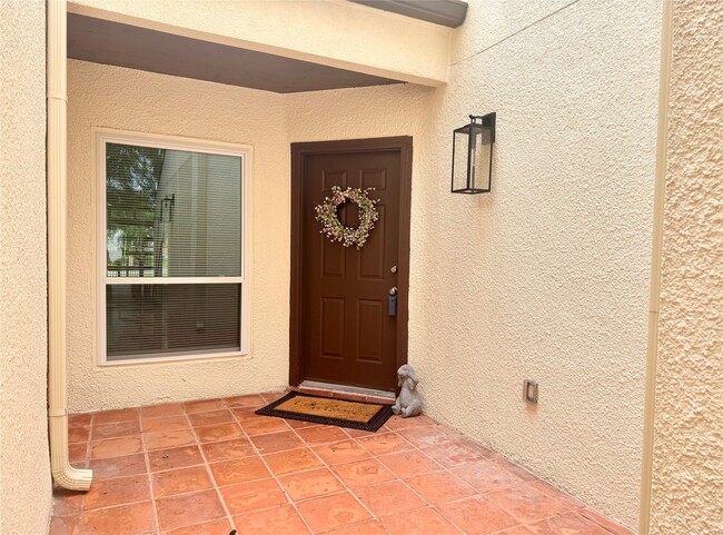 Building Photo - 20313 Sunny Shores Dr Unit B