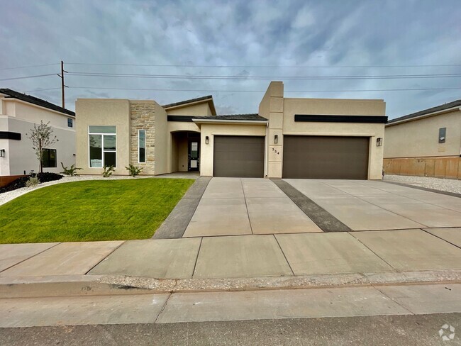 Building Photo - Four-Bedroom Home in Washington Fields