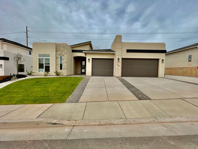 Four-Bedroom Home in Washington Fields - Four-Bedroom Home in Washington Fields