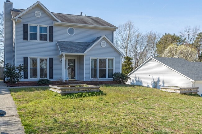 Photo - Immaculate updated 2 story 3 bedroom 2.5 bathroom house in the Briarwood area Greensboro