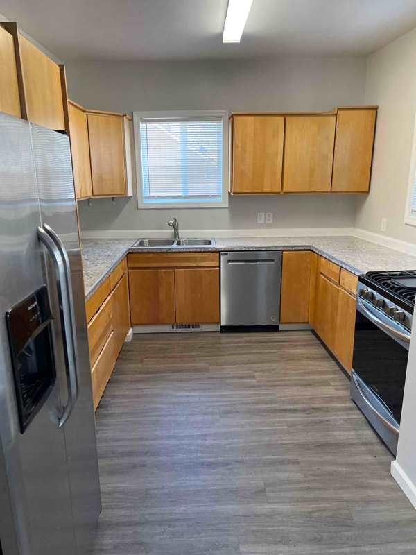 Photo - 597 Jefferson St