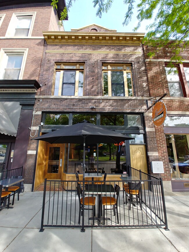 Building Photo - 118 N Michigan Ave Rental