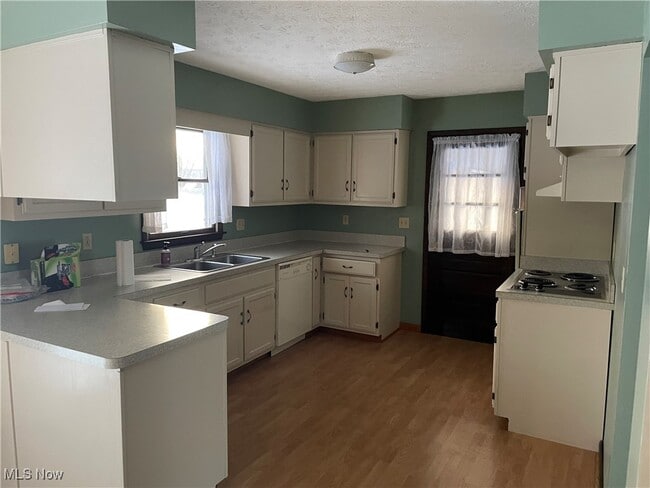 Photo - 5971 Wooster Pike