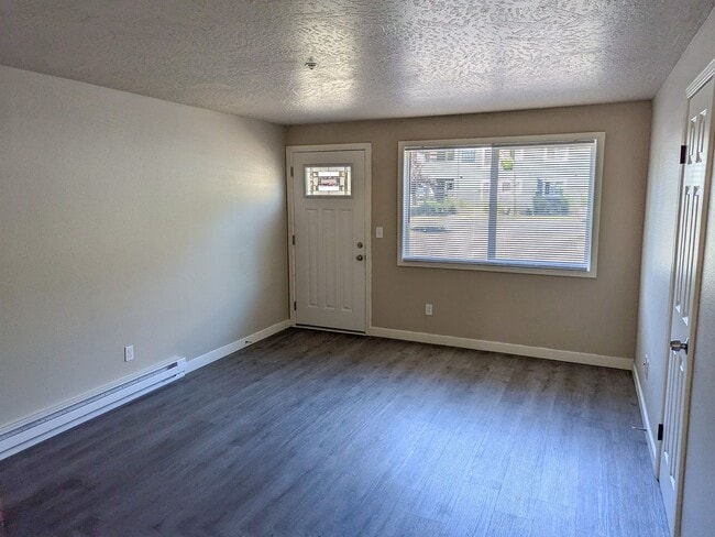 Photo - 3446-3462 Hadley St NE Unit 3462