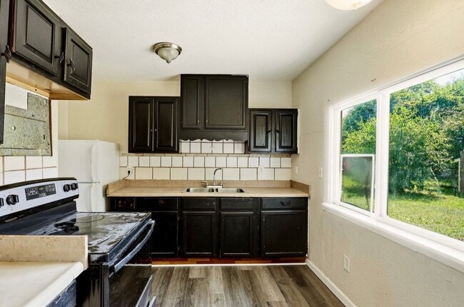 Photo - 2614 Tausend St