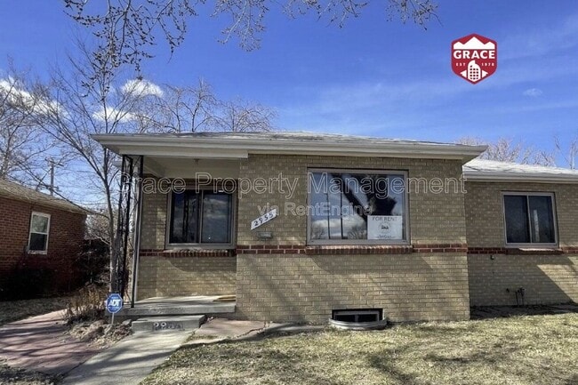Building Photo - 2955 N Quebec St