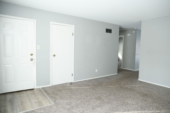 Photo - 2 bed 1 bath Duplex in Portage