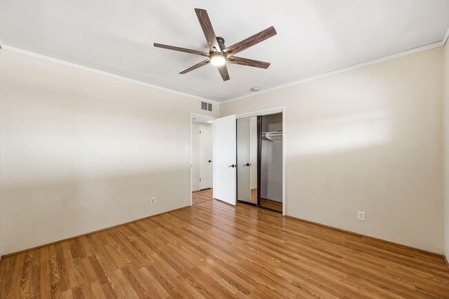 Photo - 2421 W Anderson Ave